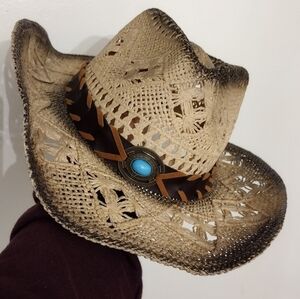 Womans Cowboy hat Saddle Back Hat Straw Cowboy Hat With Shapeable Brim Elastic